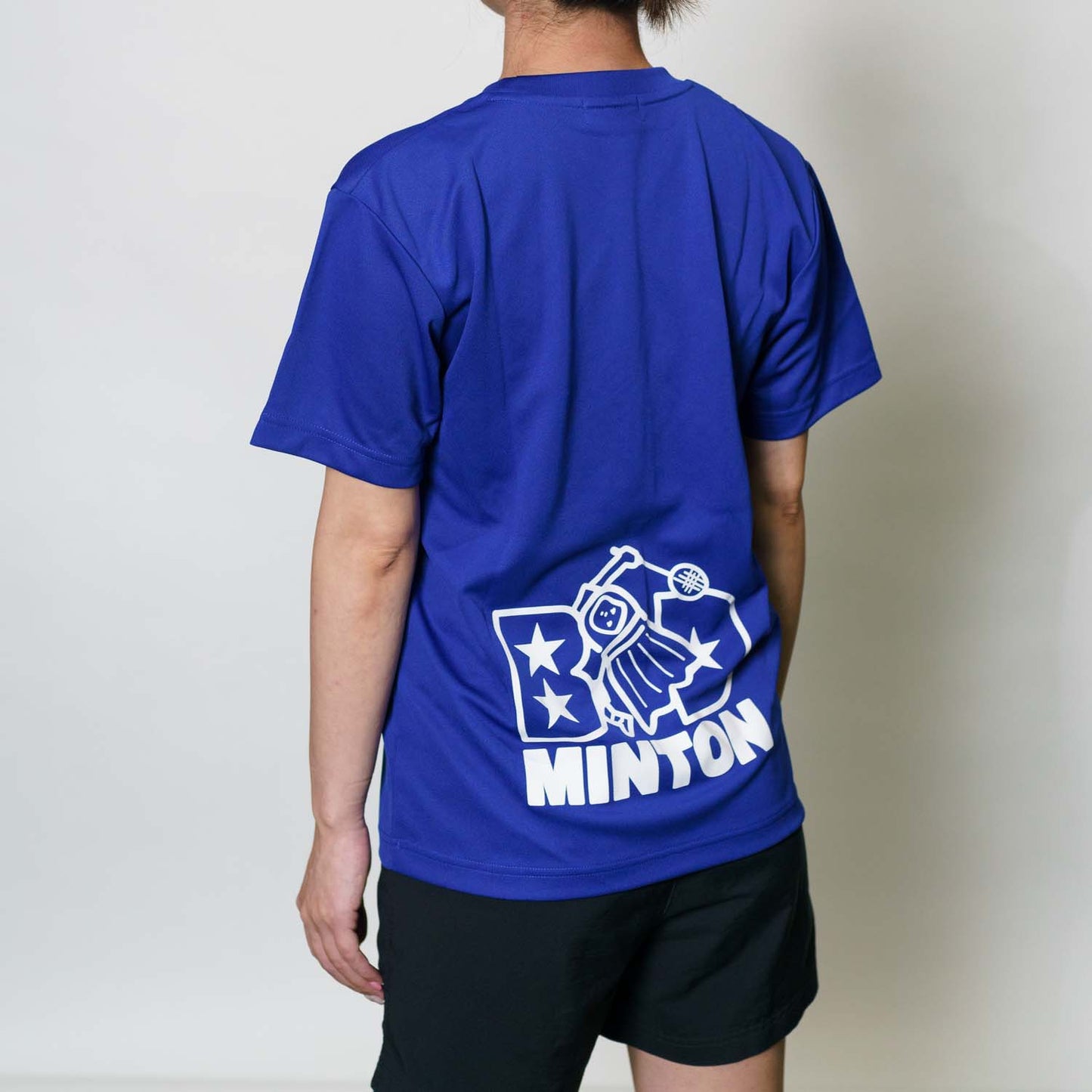 【売り尽くしセール対象】minton 背面スターTシャツ