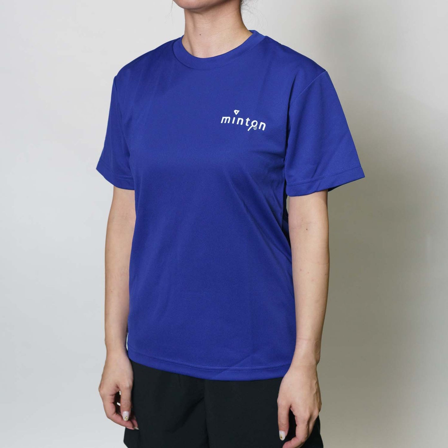 【売り尽くしセール対象】minton 背面スターTシャツ