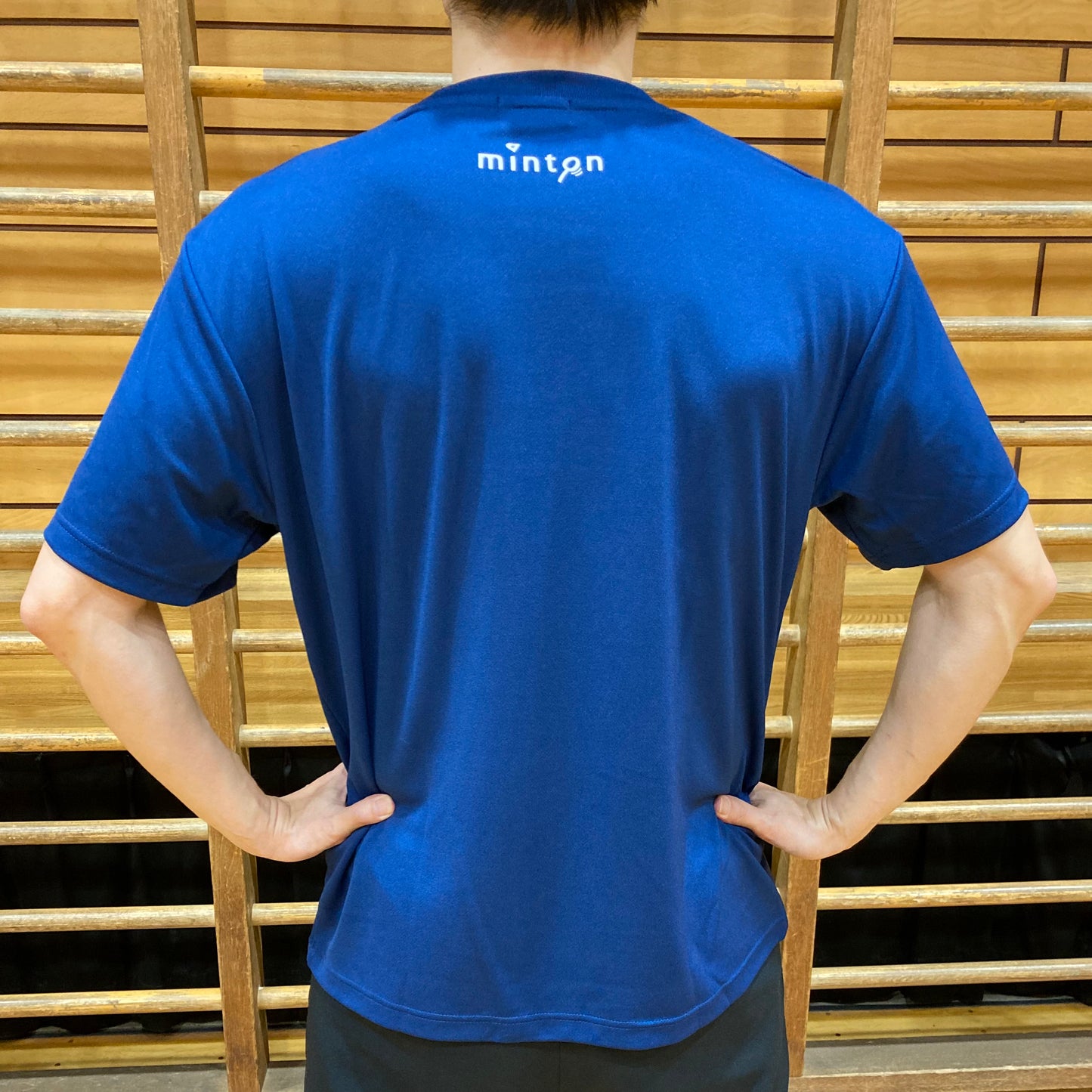 minton君&秋田犬たれみみだいちゃんコラボTシャツ(秋田)